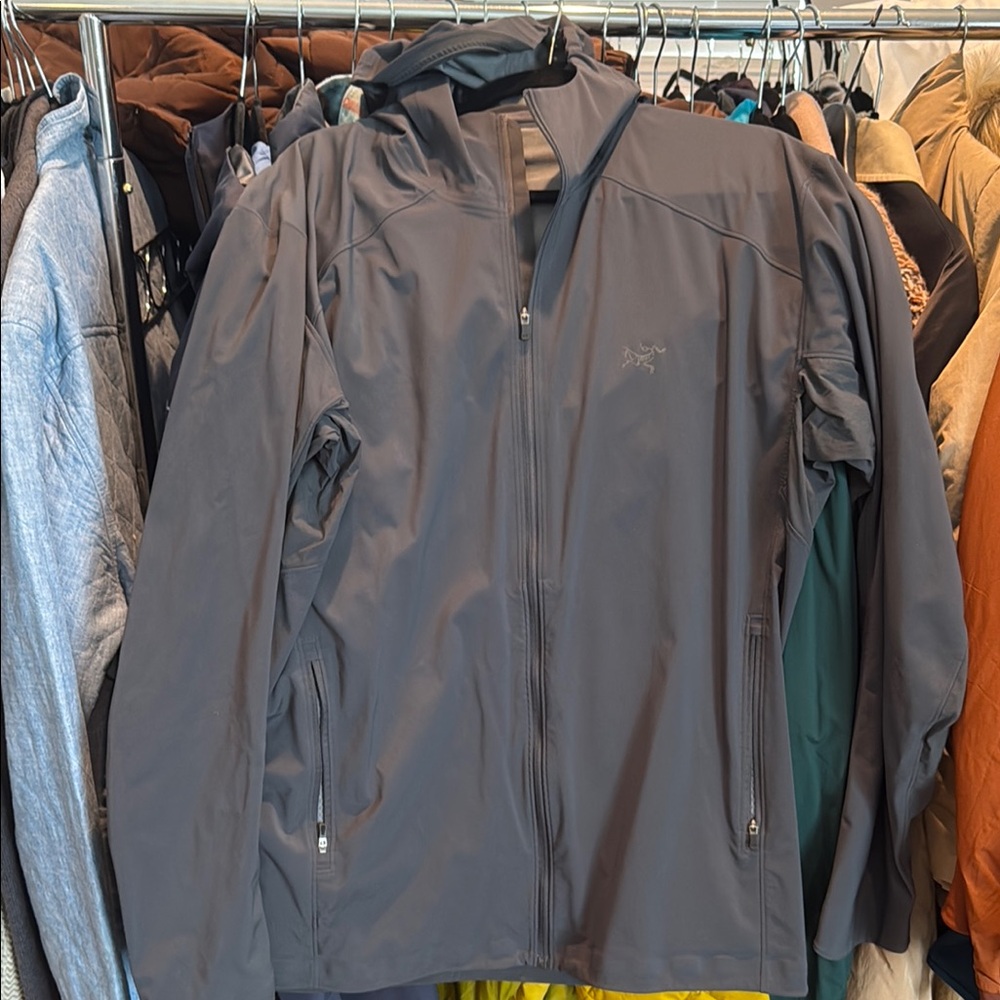 Arc'teryx Gray Windbreaker Lightweight Weather-Resistant